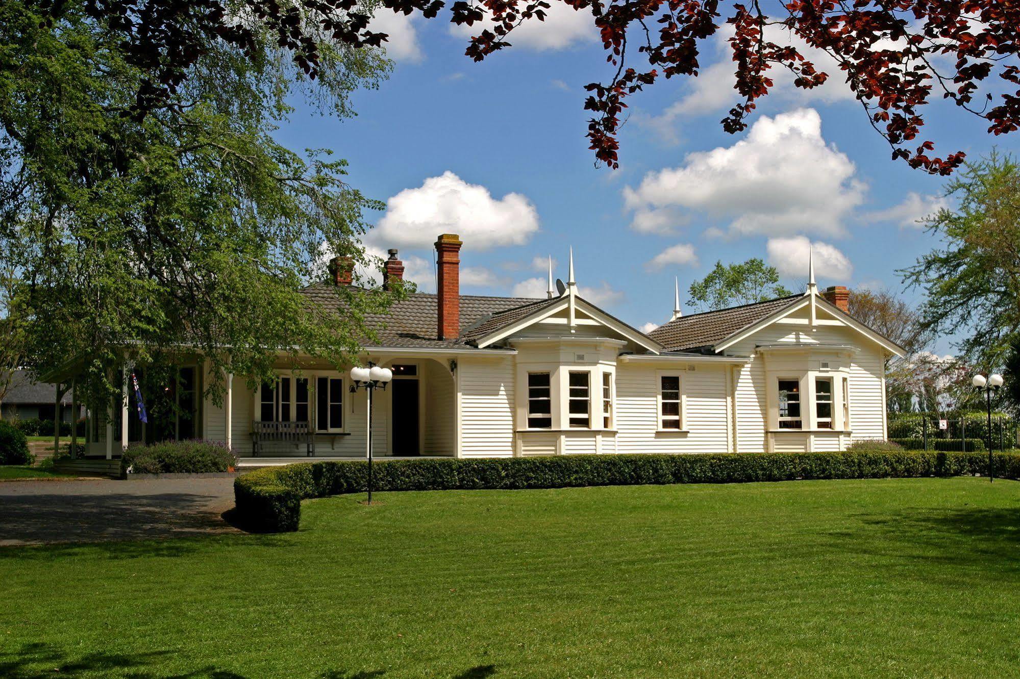 Oak Lane Lodge Hamilton Extérieur photo